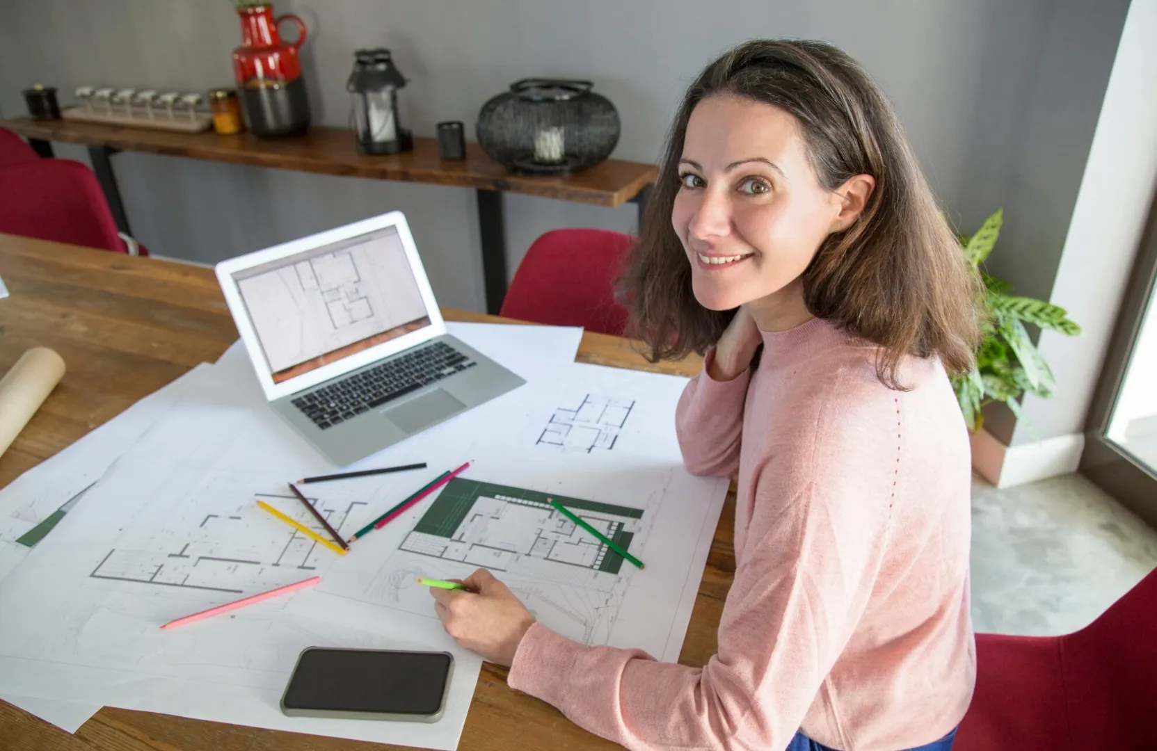 Экстерьерный дизайн магазинов: создание привлекательных торговых фасадов