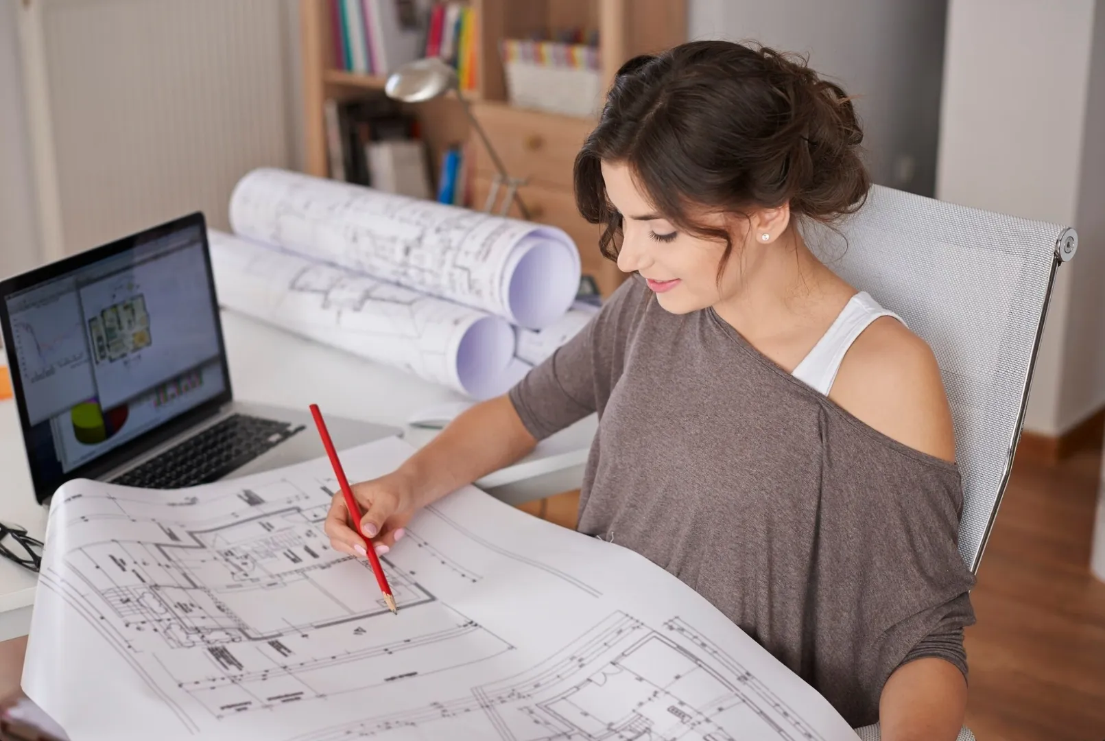 Экстерьерный дизайн корпоративного офиса: фасад как инструмент роста бизнеса